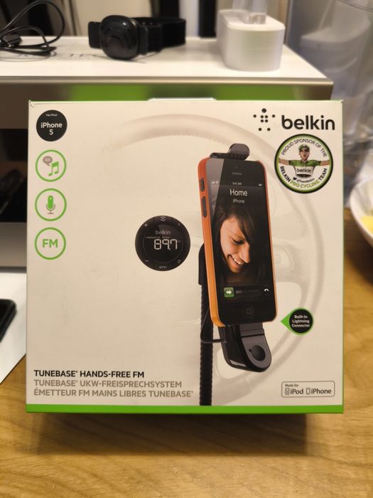 Zestaw głośnomówiący i transmiter FM Belkin iPhone Hands Free FM