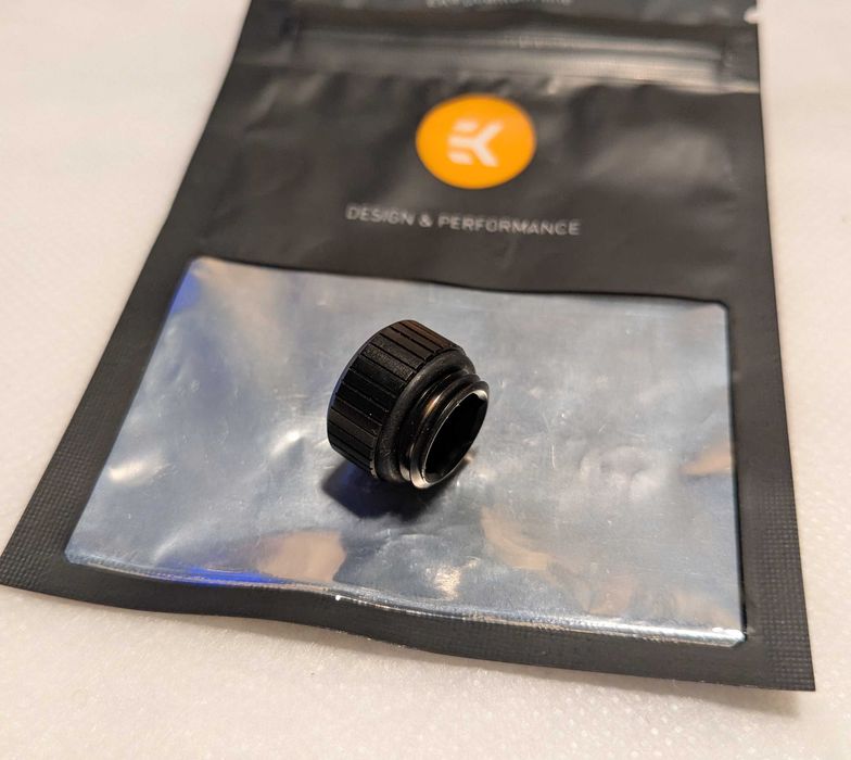 EK Quantum Torque Micro Plug