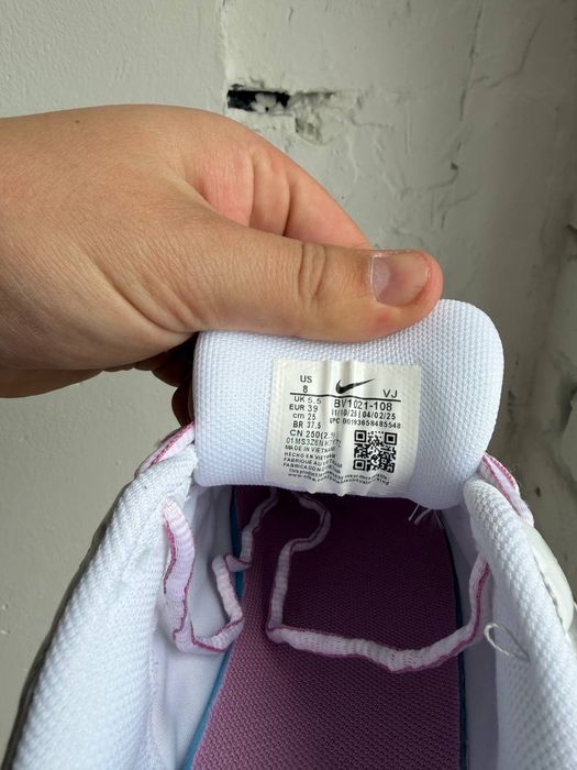Кросівки жіночі Nike P-6000 White Elemental Pink та Beige Caramel Кроссовки женские