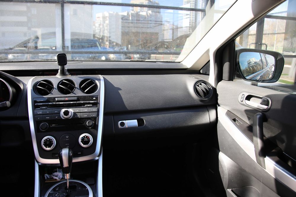 Продам Mazda CX-7