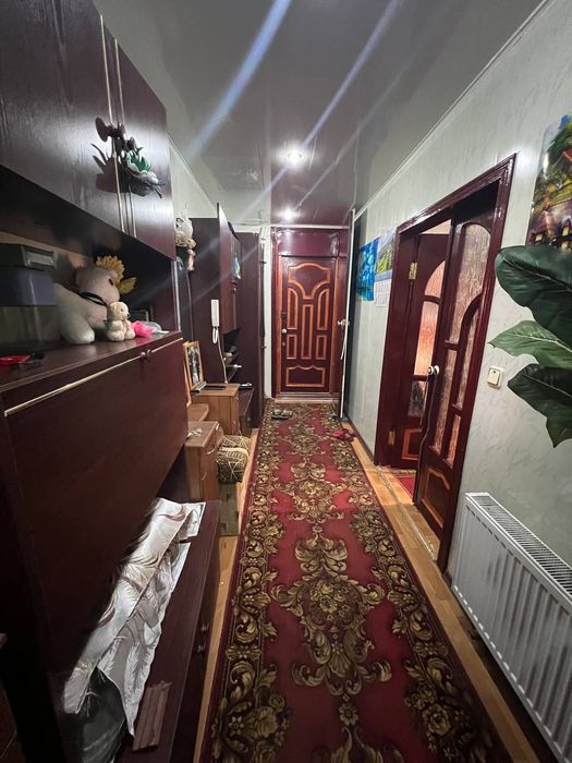 Продаж 2-кімнатної квартири,  вул. Рожева,5

 вул. Рожева, 5