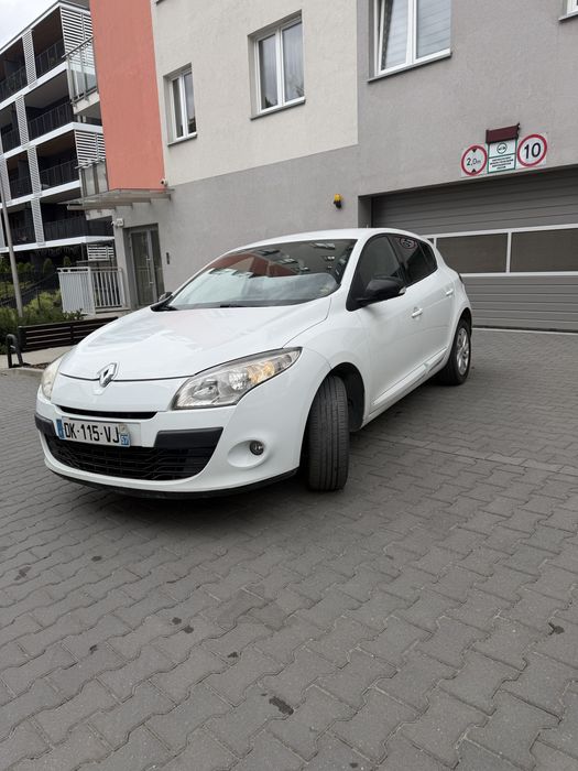 Renault Megane_1.6_B/Gaz_10/11r_Navi_BezRdzy_BezWkladu_OrgLakier