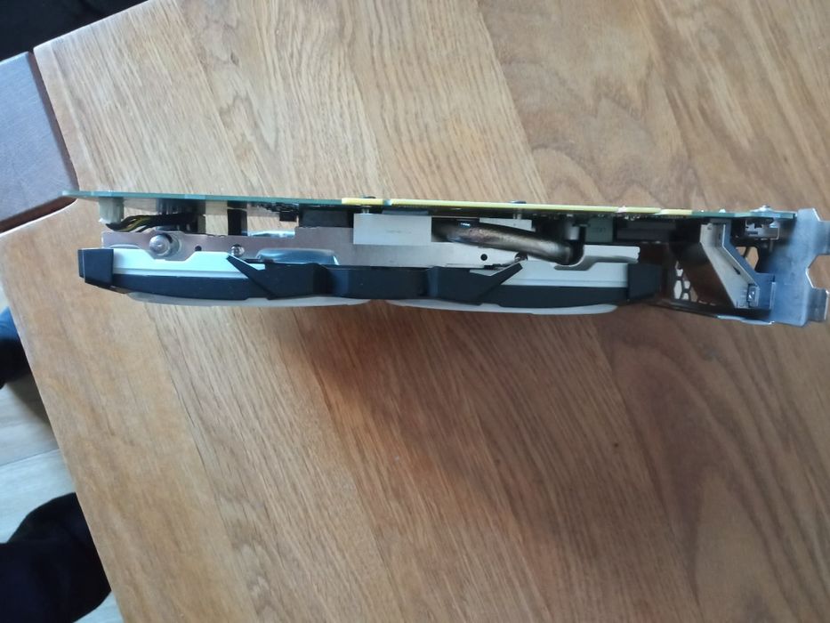 Karta graficzna AMD radeon rx570