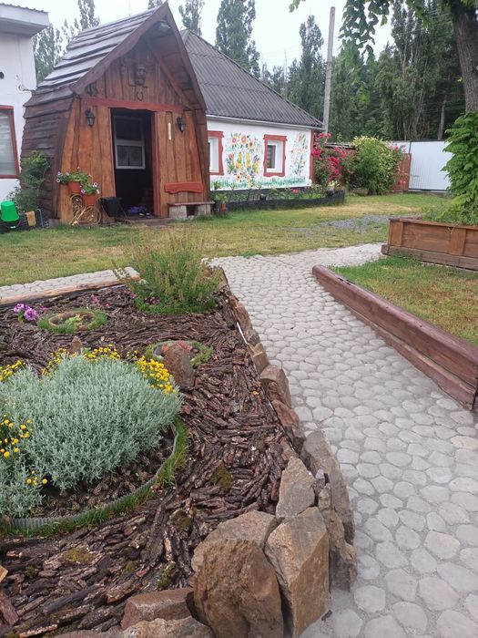 Подобова оренда будинку для відпочинку. Світловодськ.