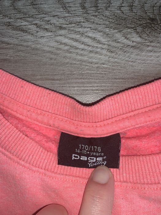 Sweter damski mlodzieżowy