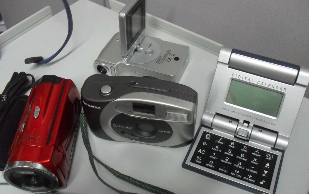 Equipamentos de áudio e vídeo, lote de 7 peças, tudo por 40€