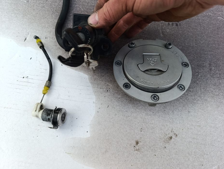 Комплект замків honda cb 500