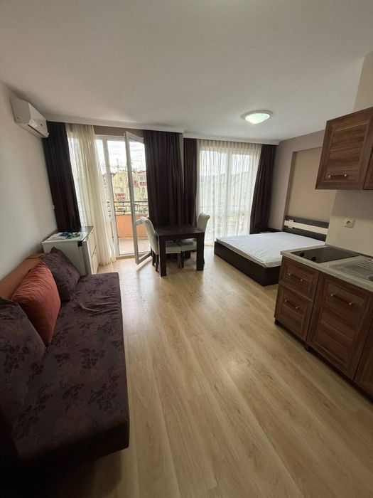 Большая студия Солнечный берег