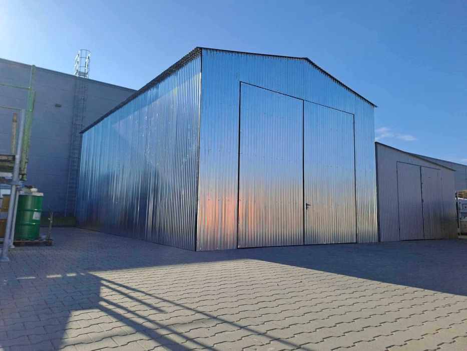 Wysoki Garaż Blaszany Grafitowy - Wiata - Garaże Blaszane - Maj-Blach