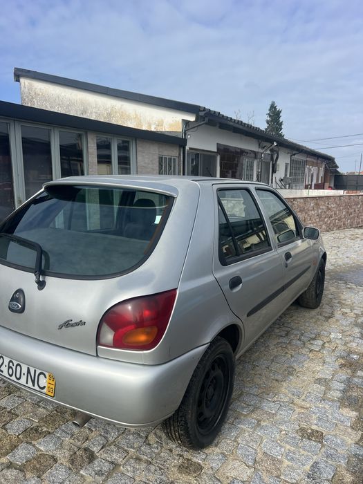 Ford Fiesta 1.2 gasolina