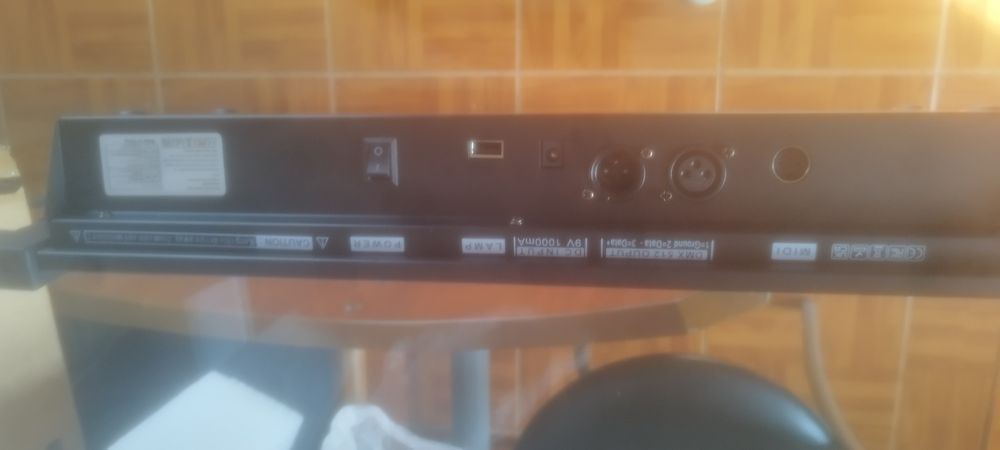 Mesa de controlo de luzes. Nova em caixa