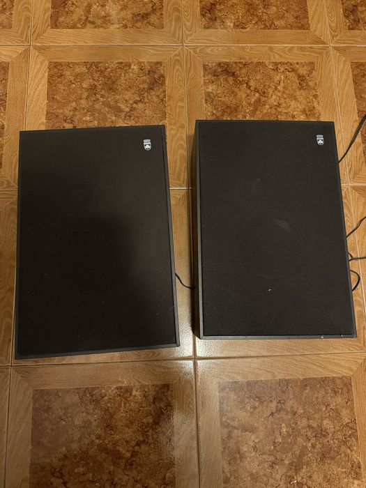 Par de Colunas GRUNDIG Box CT 300 aP