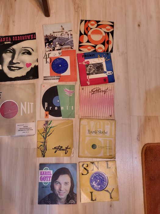 Plyty WINYLOWE 70 Sztuk
