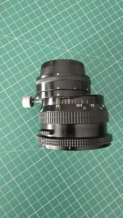 PC-NIKKOR f:4 28mm (Shift)