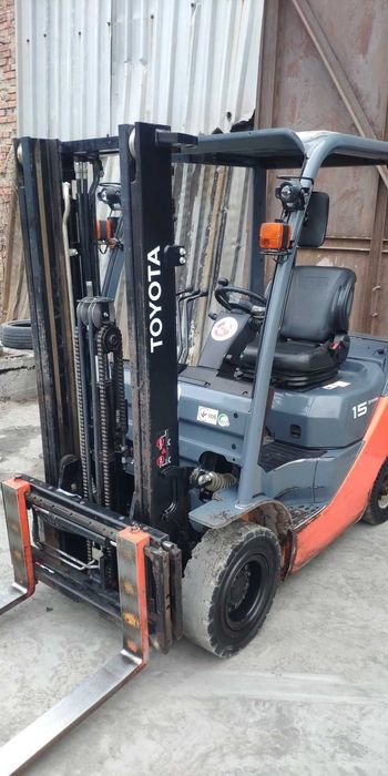 Дизельний навантажувач TOYOTA 2019р