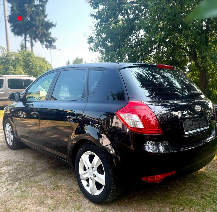 Kia ceed 2010rok  1.6 benzyna 150tyś
