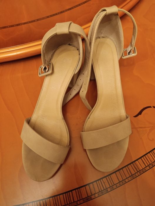 Eleganckie sandały damskie