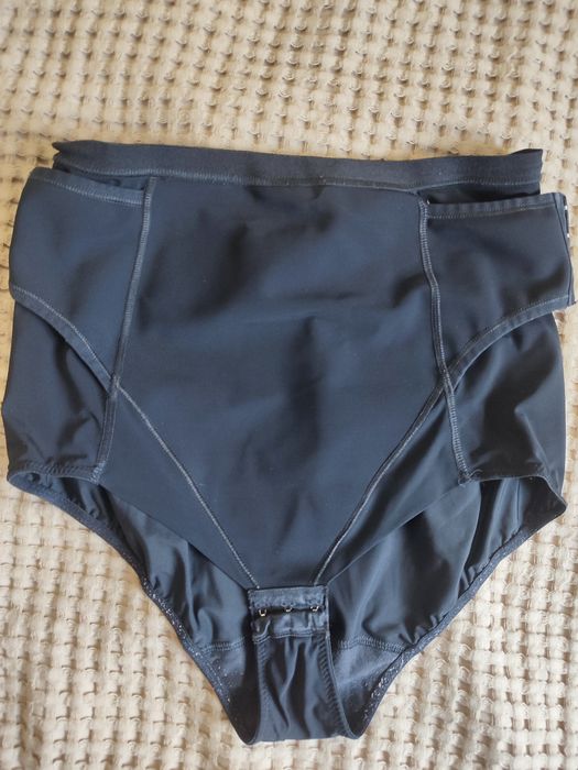 Бандаж післяпологовий