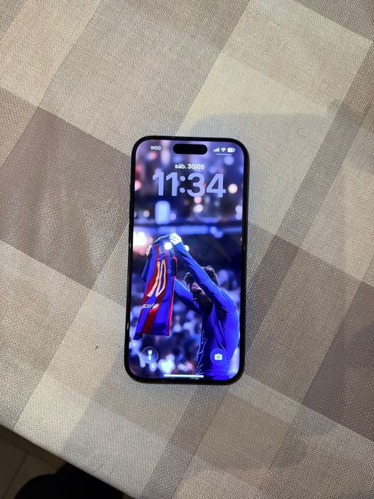 Iphone 15 pro azul titânio