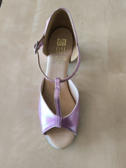 Sapatos de dança NOVOS