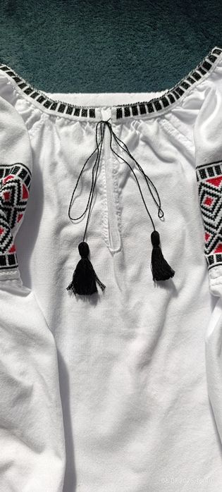 Вишиванка жіноча