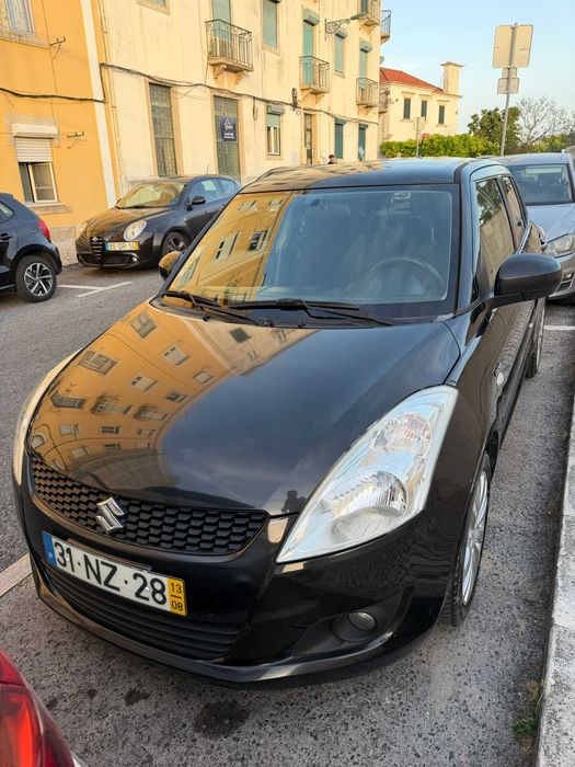 Suzuki Swift 1.3 DDiS 2013 DIESEL Preto