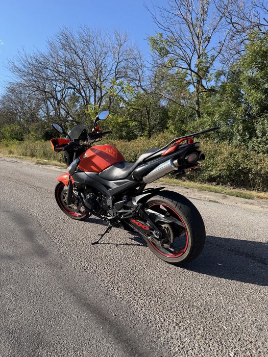 Поодам Suzuki gsr 600