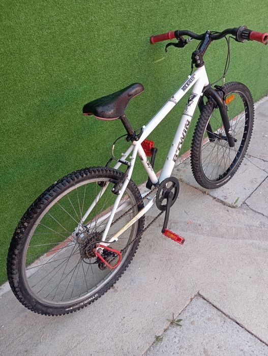 Bicicleta montanha Btwin rockrider 300