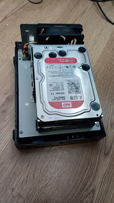 Synology DS216play 2x4TB