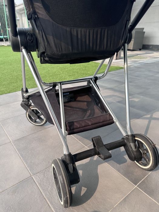 Прогулянковий блок з шасі cybex mios