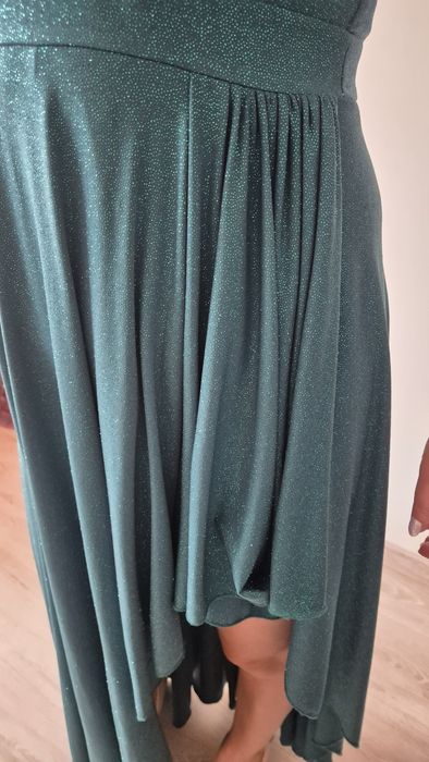 Sukienka wieczorowa lub na studniówkę