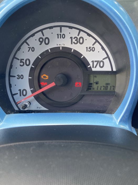 Peugeot 107 ,rok 2010 ,silnik 1.0