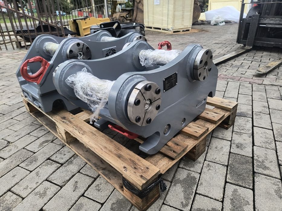 Szybkozlacze do koparki S45 Volvo Cat nowe