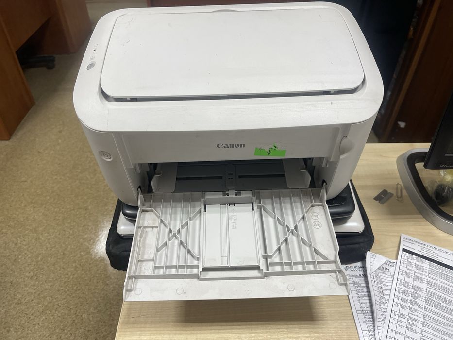 Принтер HP Laserjet p1102 б/у в отличном состоянии