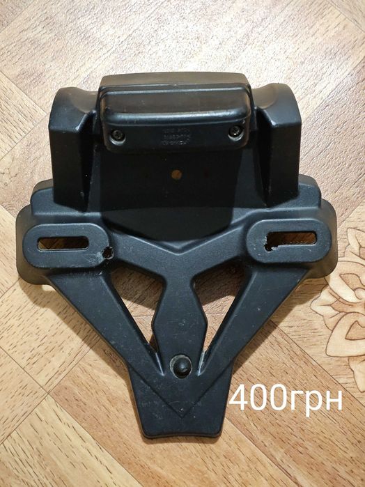 Кріплення номера для мотоцикла