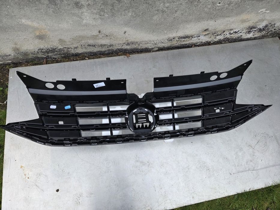 Gril Atrapa VW Tiguan Lift 5NA 20-24 Rok Nowy orginał