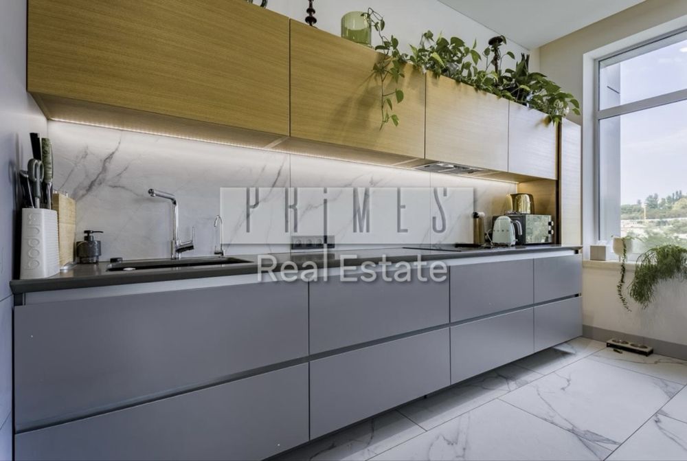 Оренда будинку 574 м², Романків, Сонячна Долина, басейн, 22 сотки