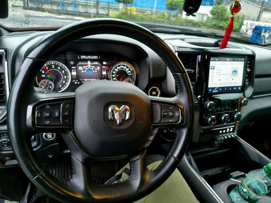 RAM 1500 Built to Serve 5,7HEMI FV VAT