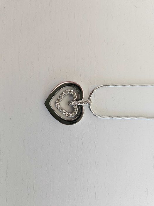 Colares Swarovski