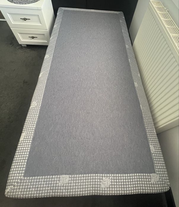 Łóżko z regulacją elektryczną