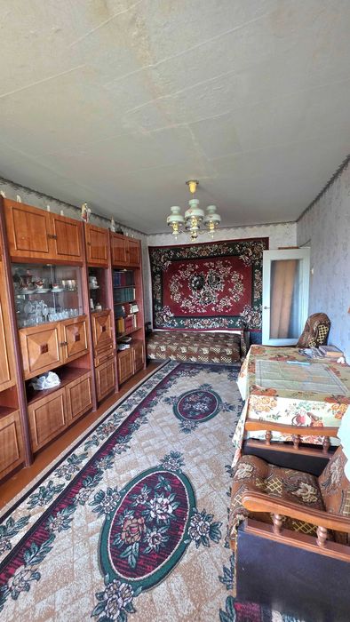 2-кімнатна квартира по вул.Миру
