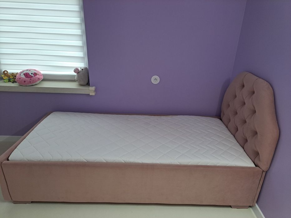 Sprzedam łóżko 90x200