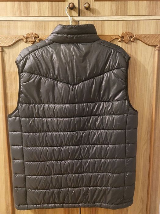 Жилетка чоловіча FST. Sport, 4XL, не носилась, стан нової