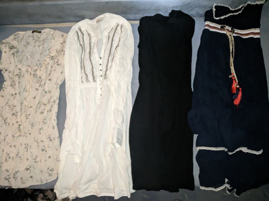 Жіночі речі лот 23 шт, плаття, кофти, куртка, штани розміри S, M