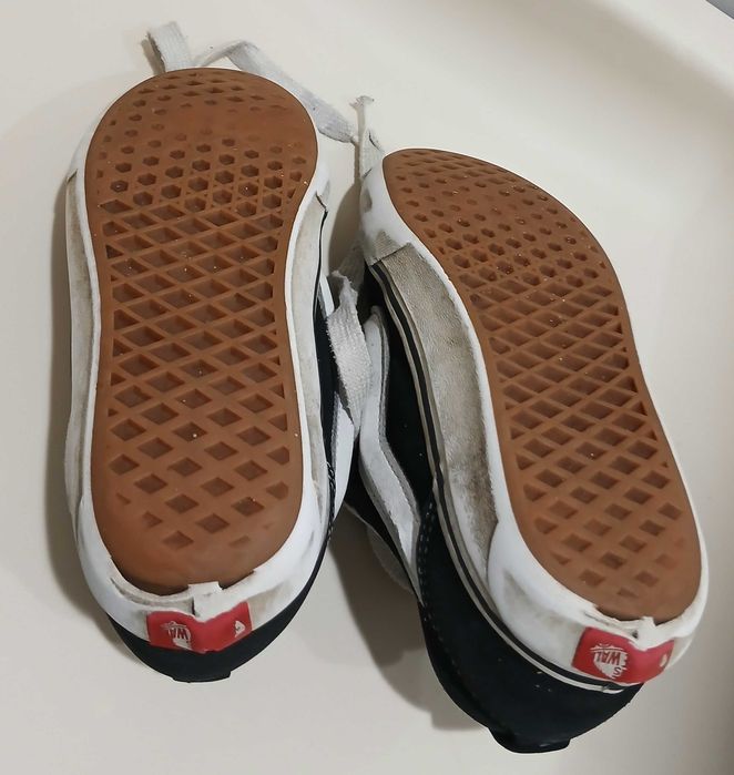 Sapatilhas VANS Knu Skool Dx unissexo ― tamanho 37
