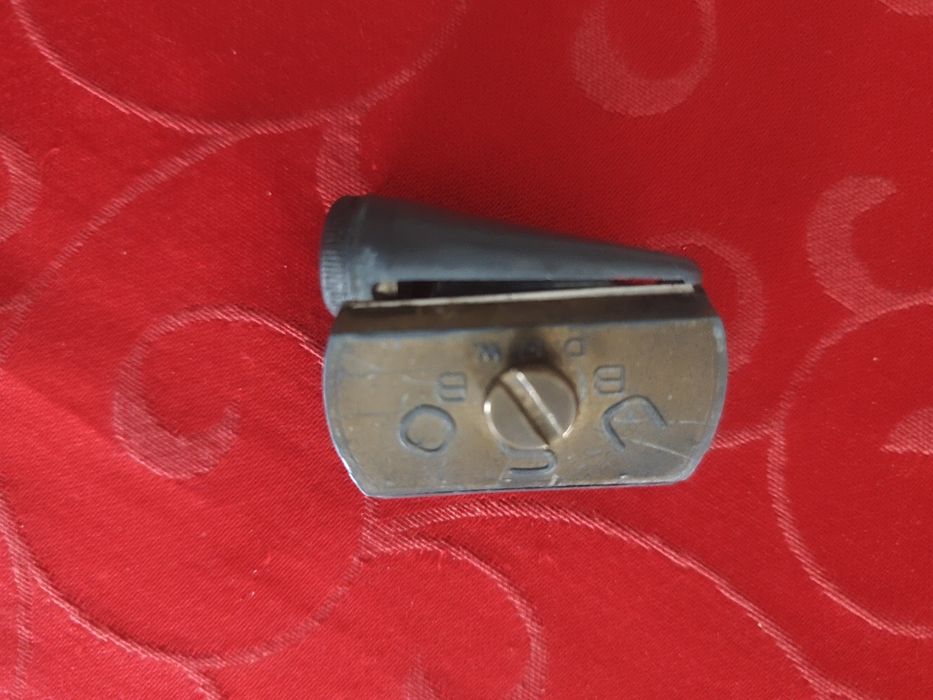 Afia de marca uso antigo