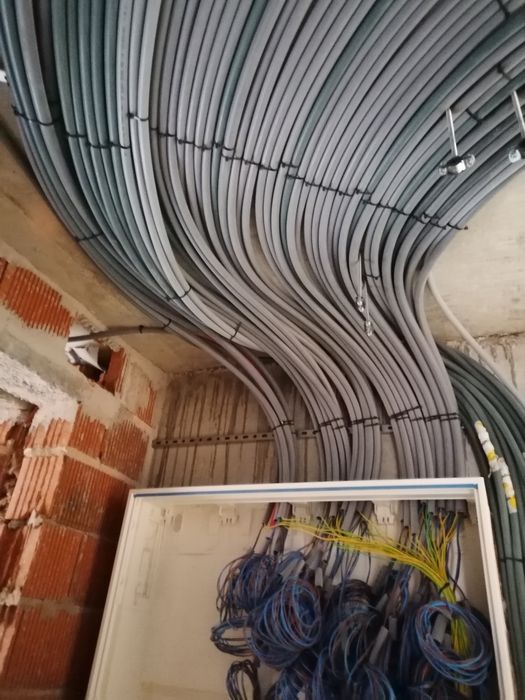 Eletricista certificado