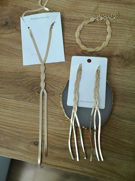 Zestaw biżuterii na prezent złoty gruby długi elegancki naszyjnik kolc