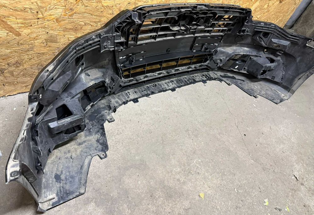 Zderzak przedni Audi A6 C7 lift s-line black spryski 4xpdc gril kratki