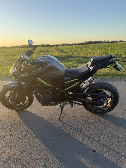 Продам KAWASAKI Z900
